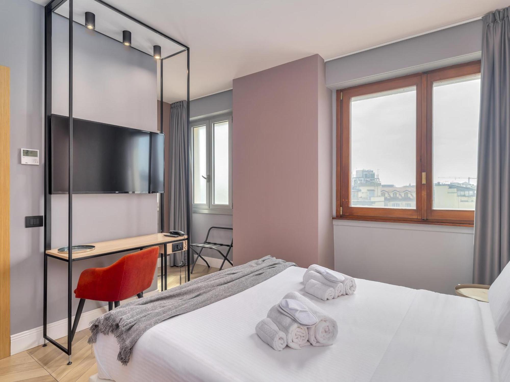 B&B Hotel Milano City Center Duomo Exterior photo