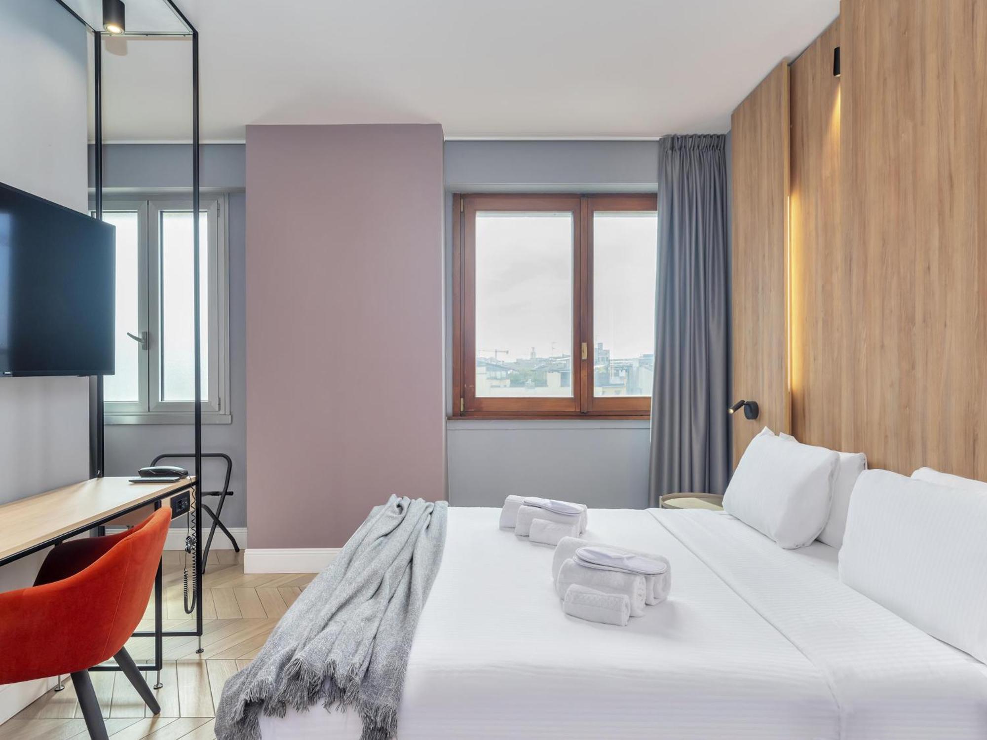 B&B Hotel Milano City Center Duomo Exterior photo