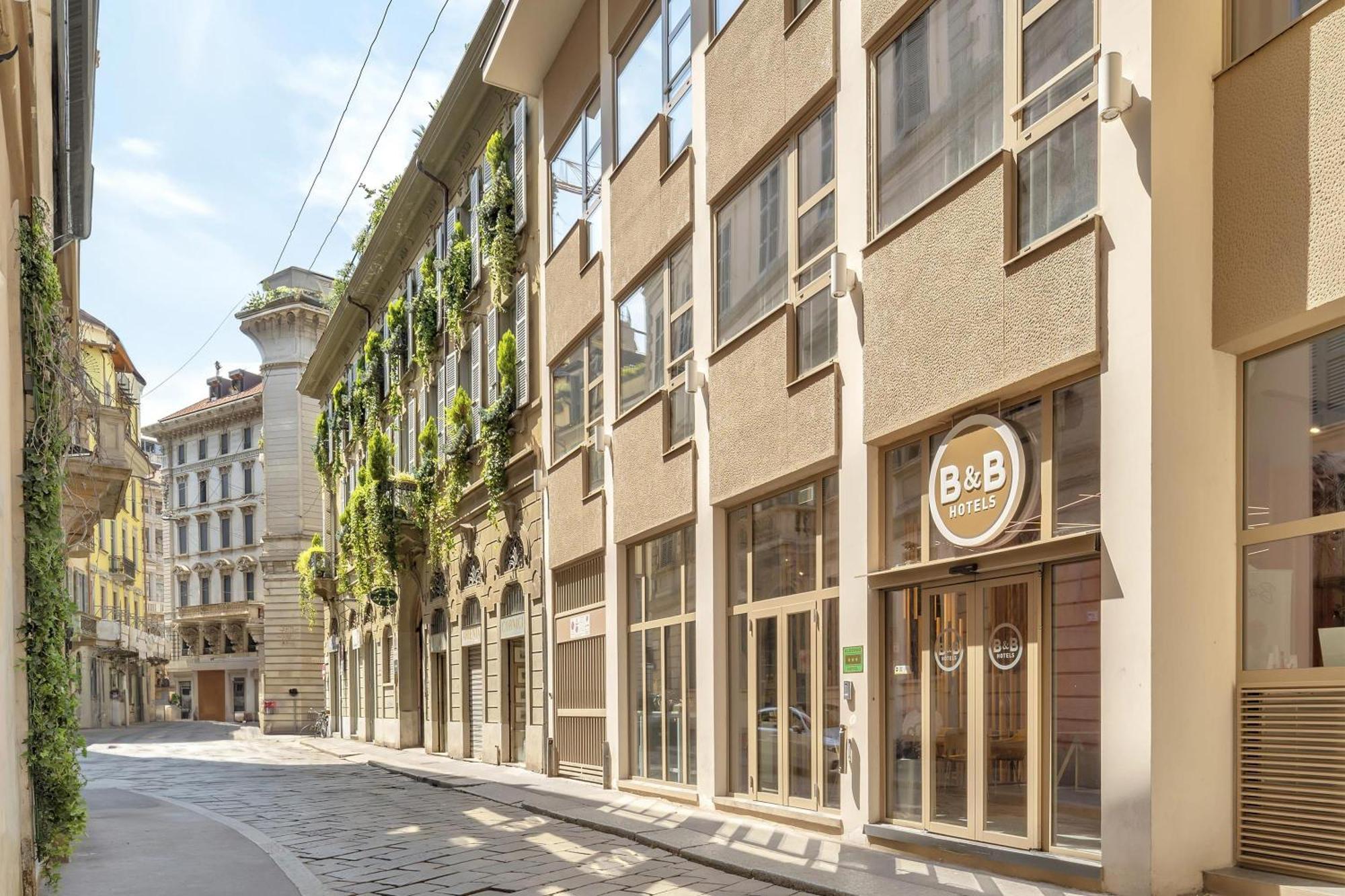 B&B Hotel Milano City Center Duomo Exterior photo