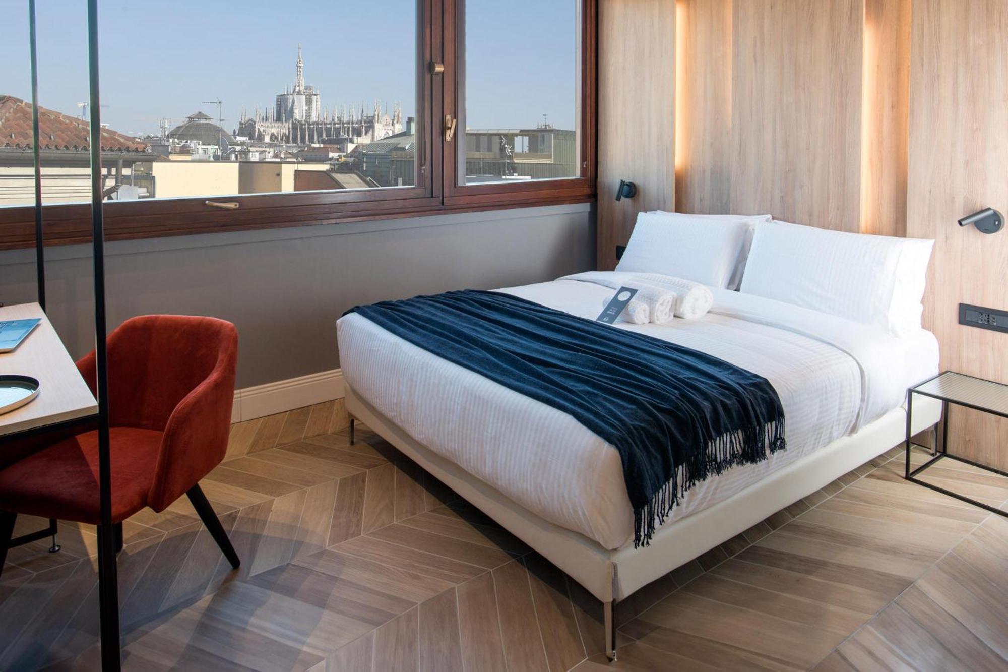 B&B Hotel Milano City Center Duomo Exterior photo
